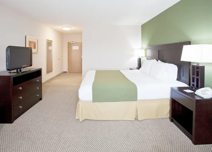 Fairfield By Marriott Inn & Suites Marathon Florida Keys